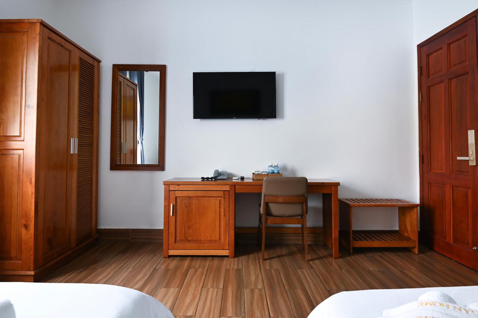 Kim Ngan Hotel Chi Khu Co Ong Bagian luar foto